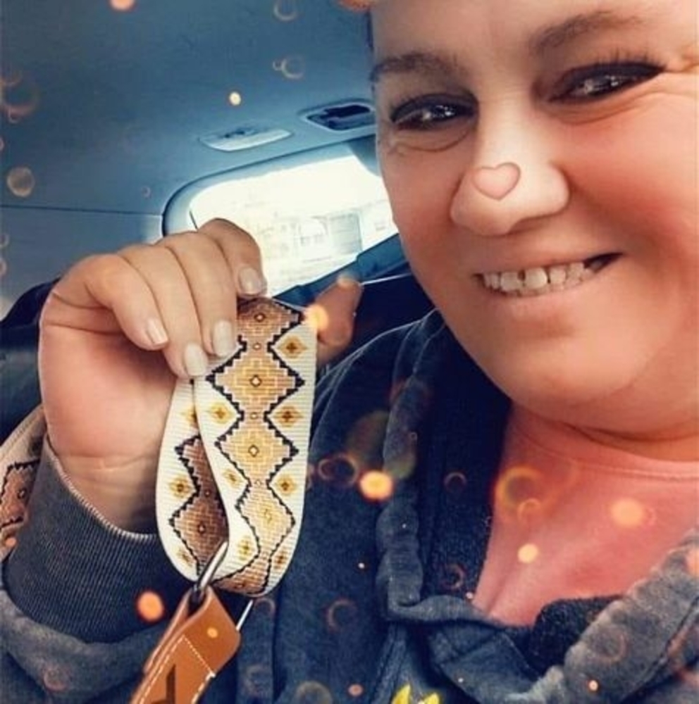 Meet your Posher, Yolanda